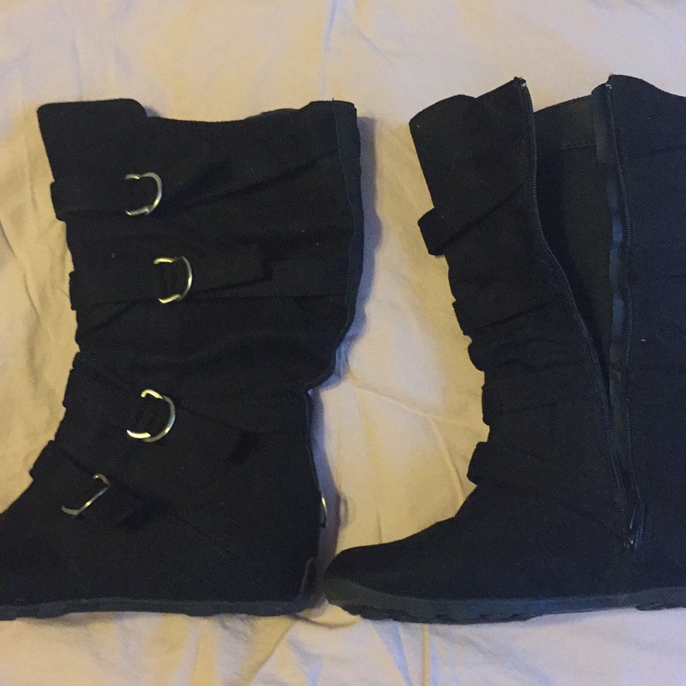Black boots